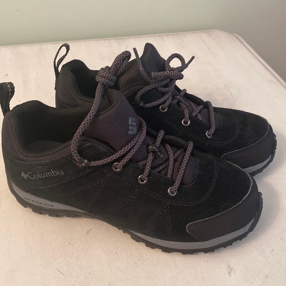 Columbia suede shoes